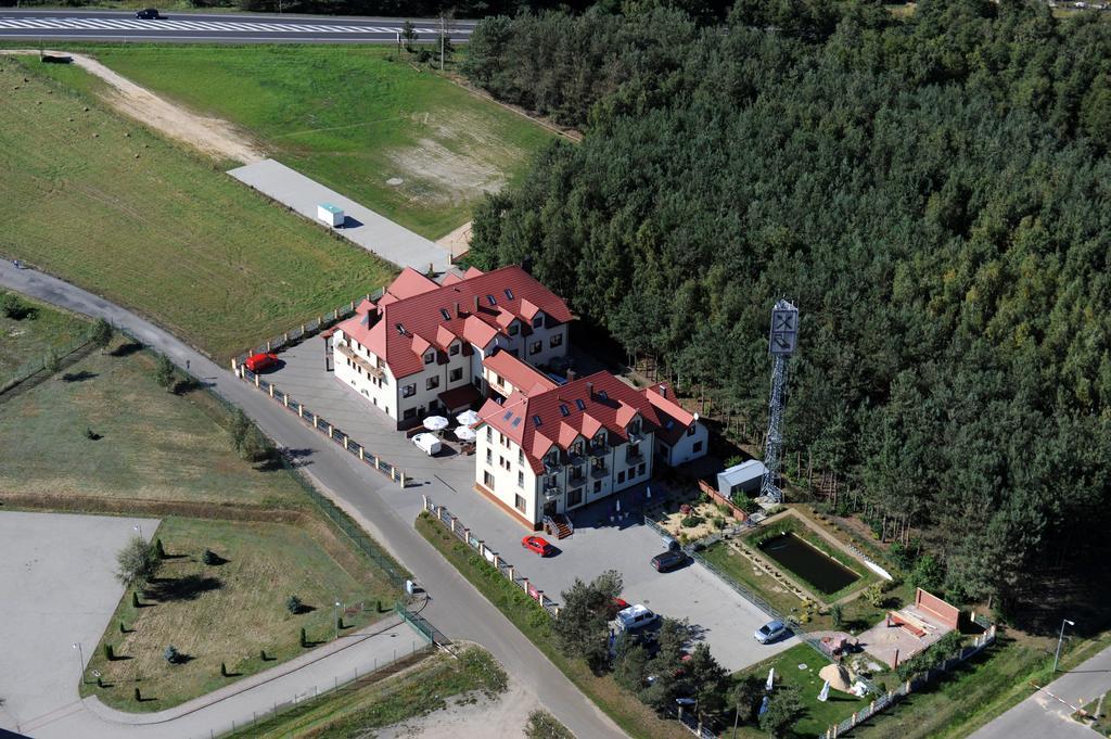 Pensjonat Nad Zalewem Hotel Stare Miasto  Luaran gambar